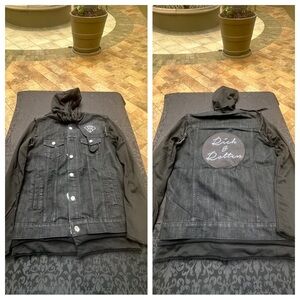 NWOT Rich & Rotten denim hoodie size M
Pit to pit: 21 1/2”
Length: 28”